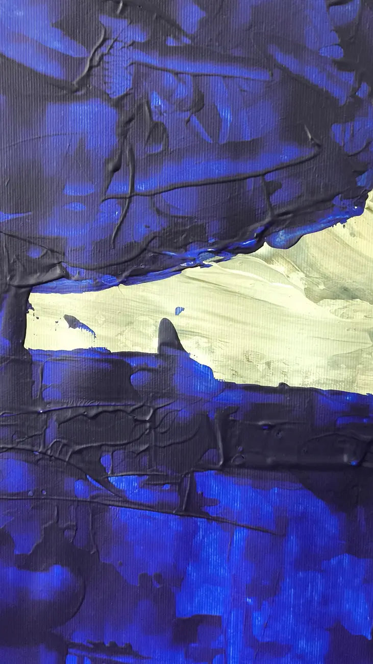 Detailaufnahme 1 Silent Echo – Geschlossene Augen, hell ausgearbeitetes Gesicht, meditative Introspektion, Gerd Leins | Kunst-Direkt.de
